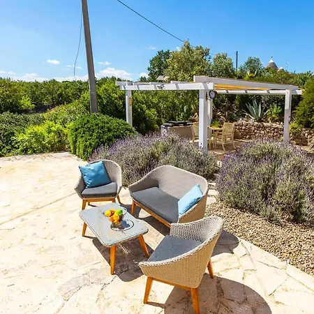 Villa Trulli Isabella By *