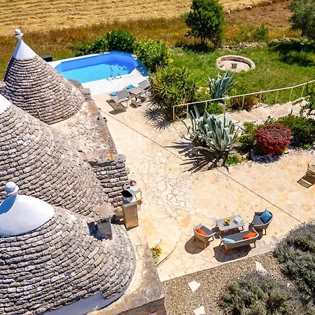 Trulli Isabella By *
